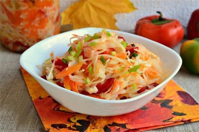 Цветной салат с капустой - Вкусные и дешевые рецепты блюд